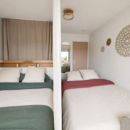 Cozy Air-conditioned With Parking 1 Min